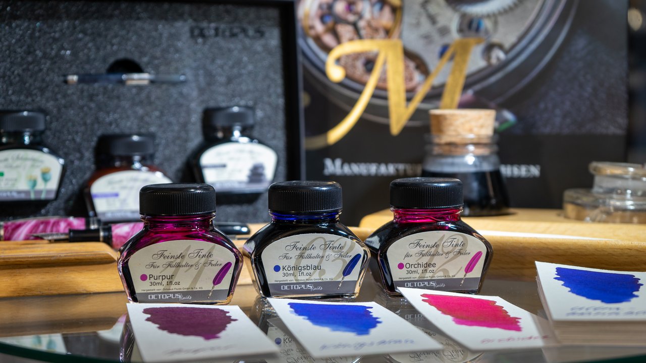 Recording ink for barographs, hydrographs, seismographs Octopus Fluids